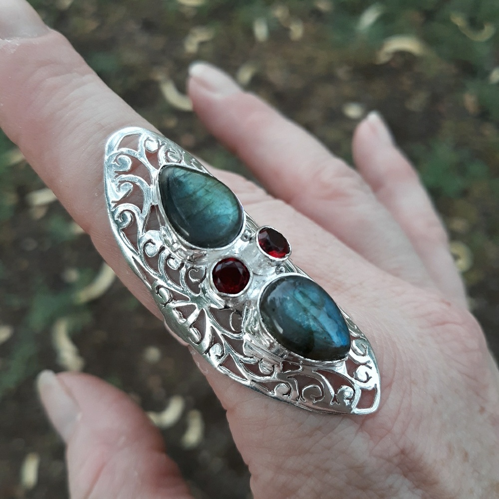 New Oversized Labradorite & Garnet 925 Silver Statement Ring. - Picture 2 of 10